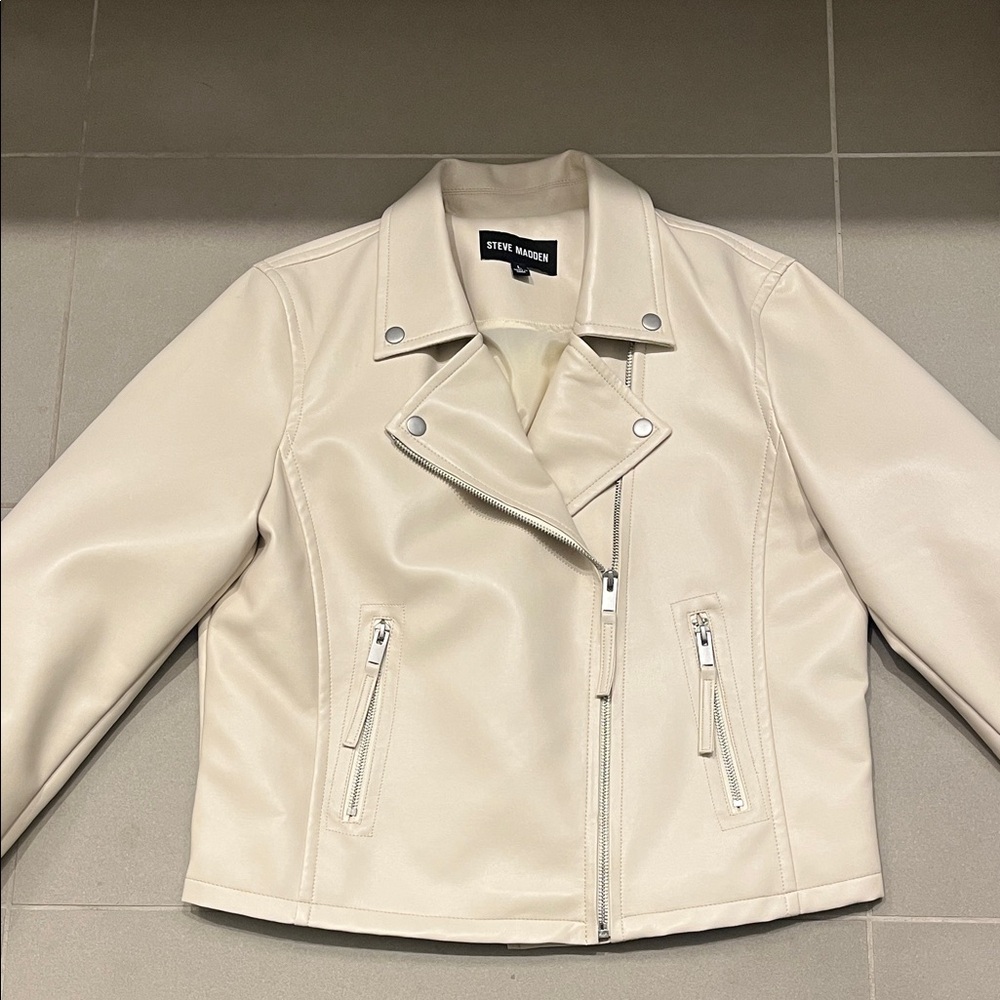 Steve Madden Off-White Faux Leather Jacket-like new, Large